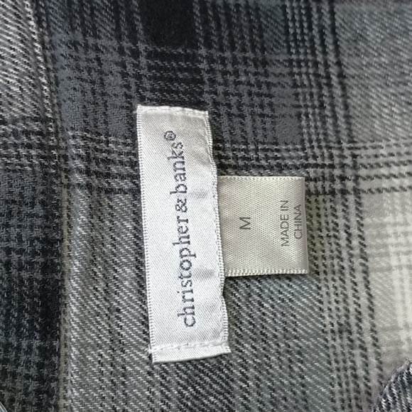 (L39) Black White Notched V Neck Flannel Tunic Medium - Picture 2 of 4